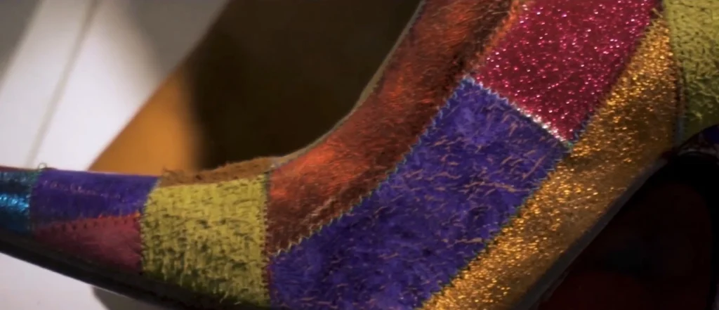 luksusowy skórzany but